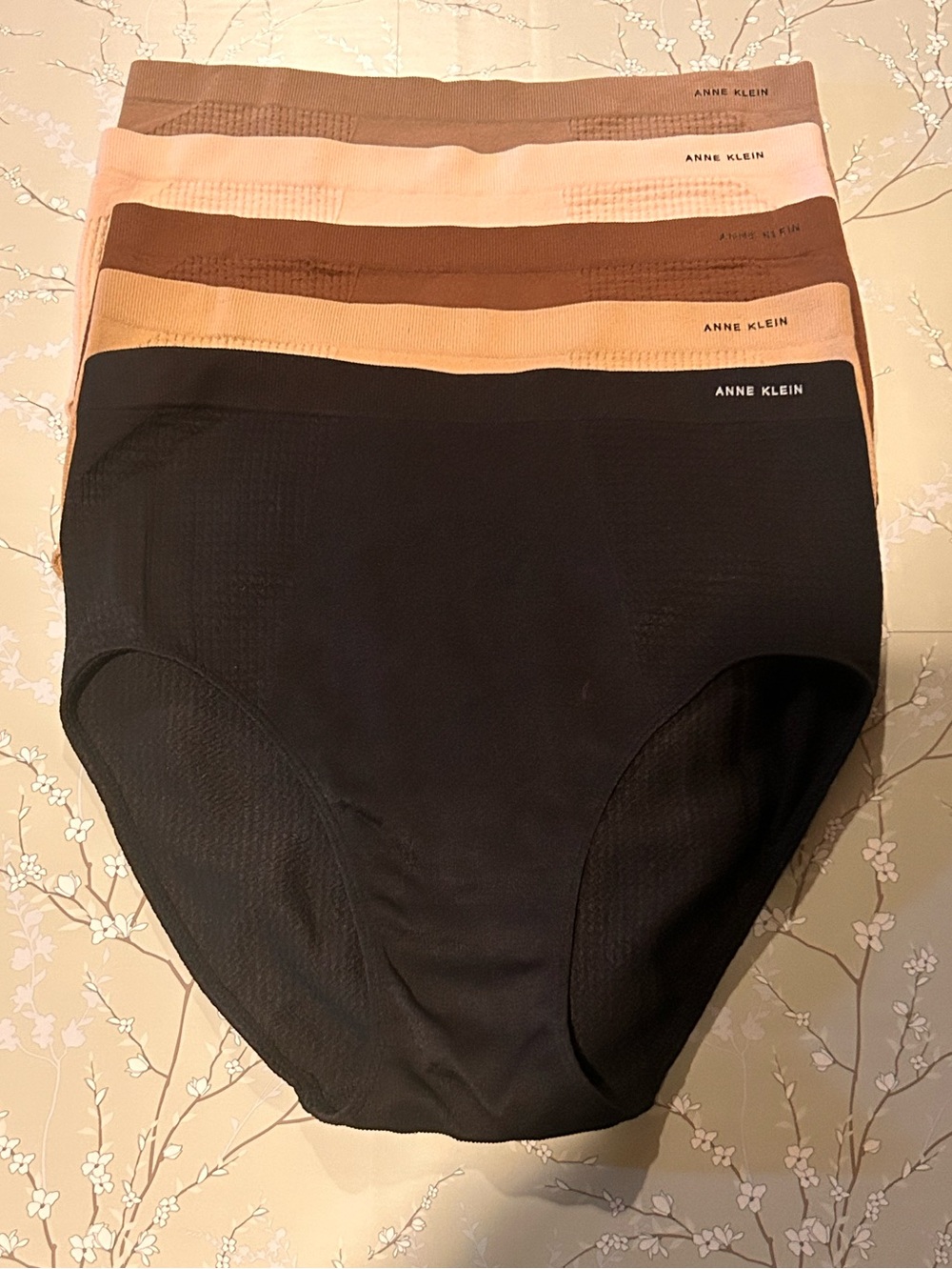 NWOT Anne Klein Women's Briefs
